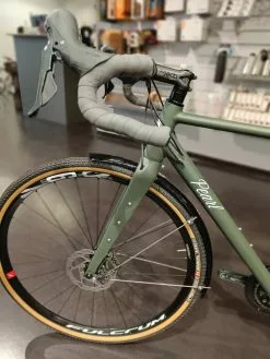 Pearl Urban GRVL – Vihreä 7 Pearl Urban GRVL – Vihreä -Polkupyörät Shop IMG20211029133515 Bokeh scaled 1