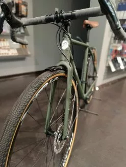 Pearl Urban GRVL – Vihreä 6 Pearl Urban GRVL – Vihreä -Polkupyörät Shop IMG20211029133836 Bokeh scaled 1