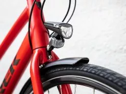 Trek FX 2 Disc Equipped Stagger- Punainen -Polkupyörät Shop Trek FX 2 disc equipped stagger