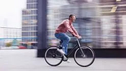 Schindelhauer Arthur Yksivaihteinen Sähköpyörä – Garnet Red -Polkupyörät Shop arthur kevyt sahkopyora