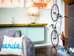 Clug Pyöräteline Hybrid – Valkoinen 8 Clug Pyöräteline Hybrid – Valkoinen -Polkupyörät Shop products clug hybrid white.1