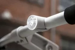 Reelight UGO Pyörän Valosarja Paristoilla -Polkupyörät Shop reelight ugo valkoinen