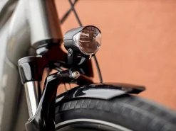 Trek District+ 7 Grey 500Wh 10 Trek District+ 7 Grey 500Wh -Polkupyörät Shop sahkopyoran integroitu etuvalo 1