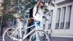 Schindelhauer Lotte 8-vaihteinen Naisten Pyörä -Kerman Valkoinen 11 Schindelhauer Lotte 8-vaihteinen Naisten Pyörä -Kerman Valkoinen -Polkupyörät Shop schindelhauer lotte alfine 1